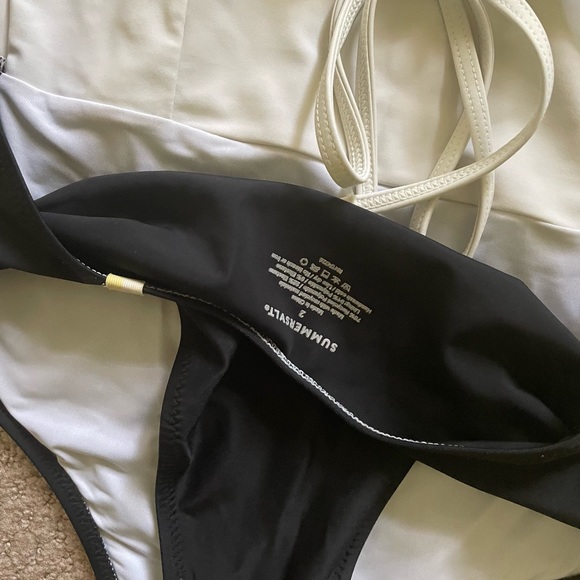 Summersalt swan dive suit - Picture 3 of 7